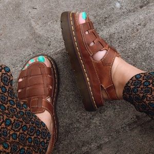 ❌SOLD❌ Dr. Marten Fisherman Sandals